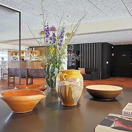 Langhoff & Juul Boutique Og Restaurant Balle