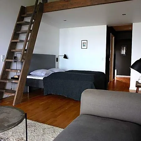 Langhoff & Juul Boutique Og Restaurant 4*
