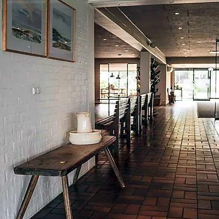 Langhoff & Juul Boutique Og Restaurant 4*